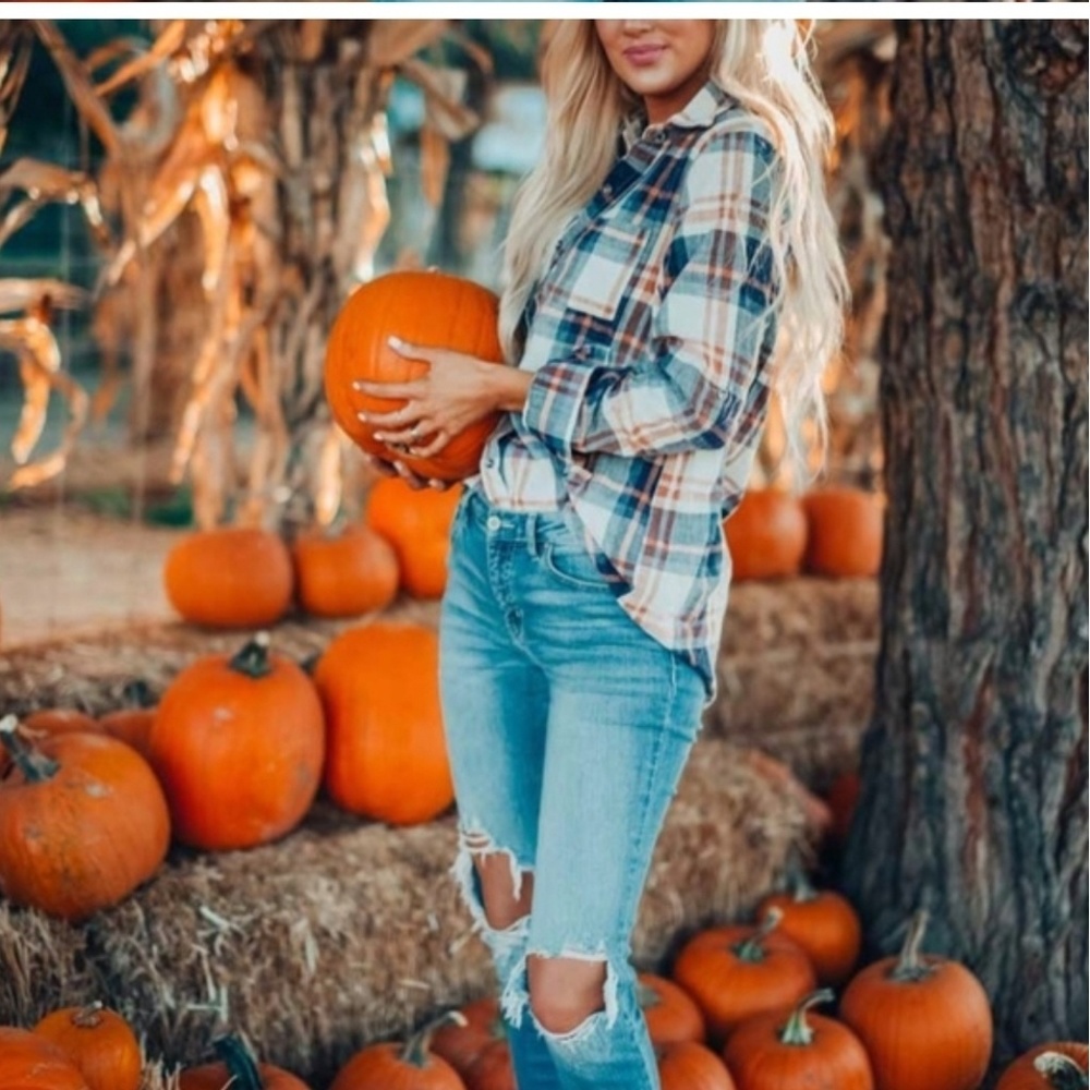 🍁BOUTIQUE SALE!!🍁 long sleeved cotton shirts